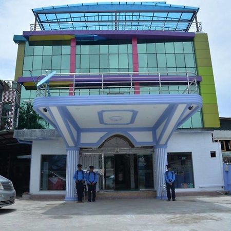 新金色福华德酒店 仰光 外观 照片